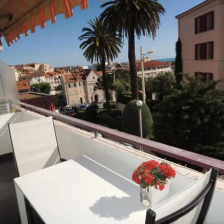 Acci Cannes Les Yuccas Exterior photo